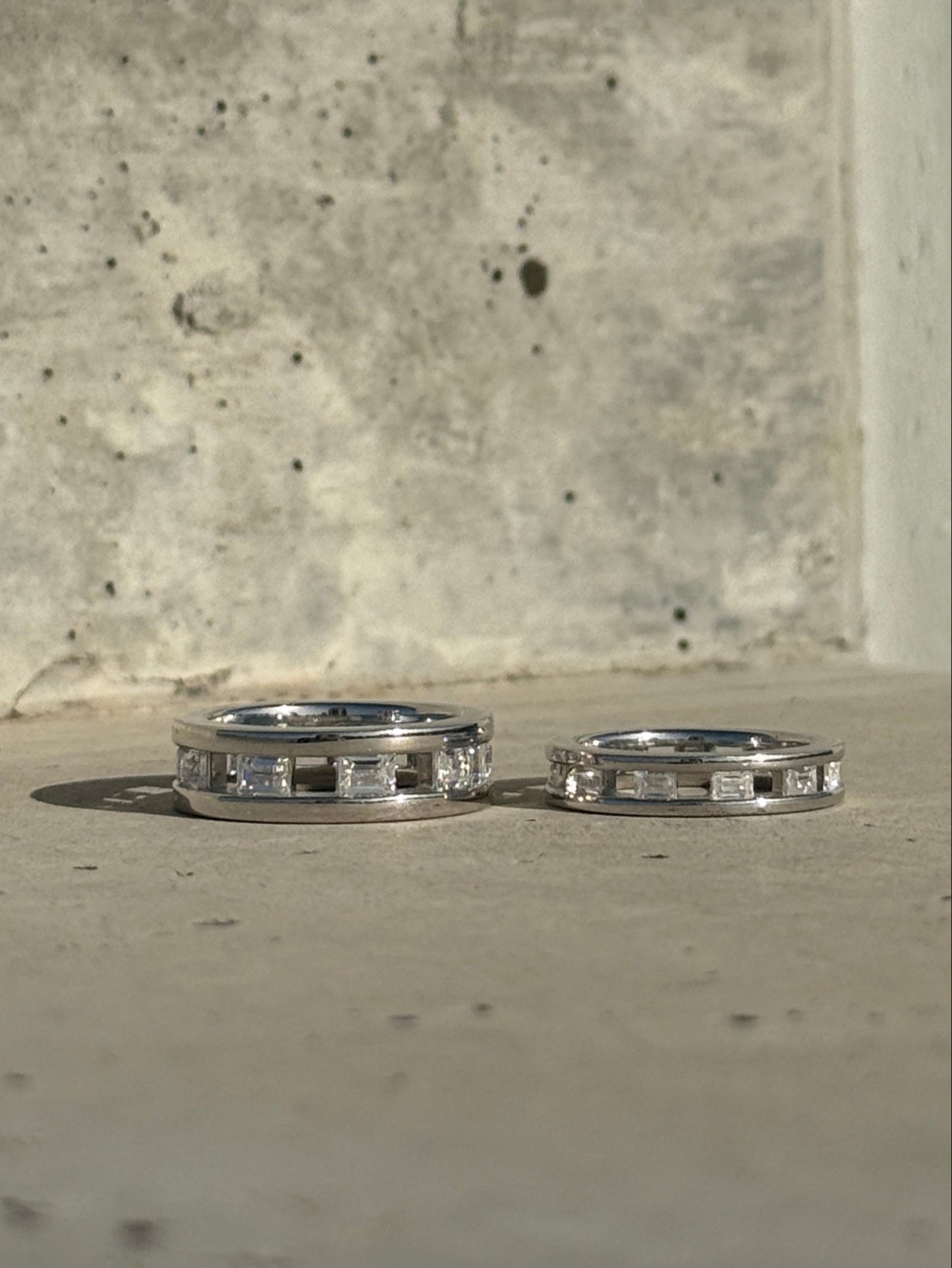 Legacy Ring in White