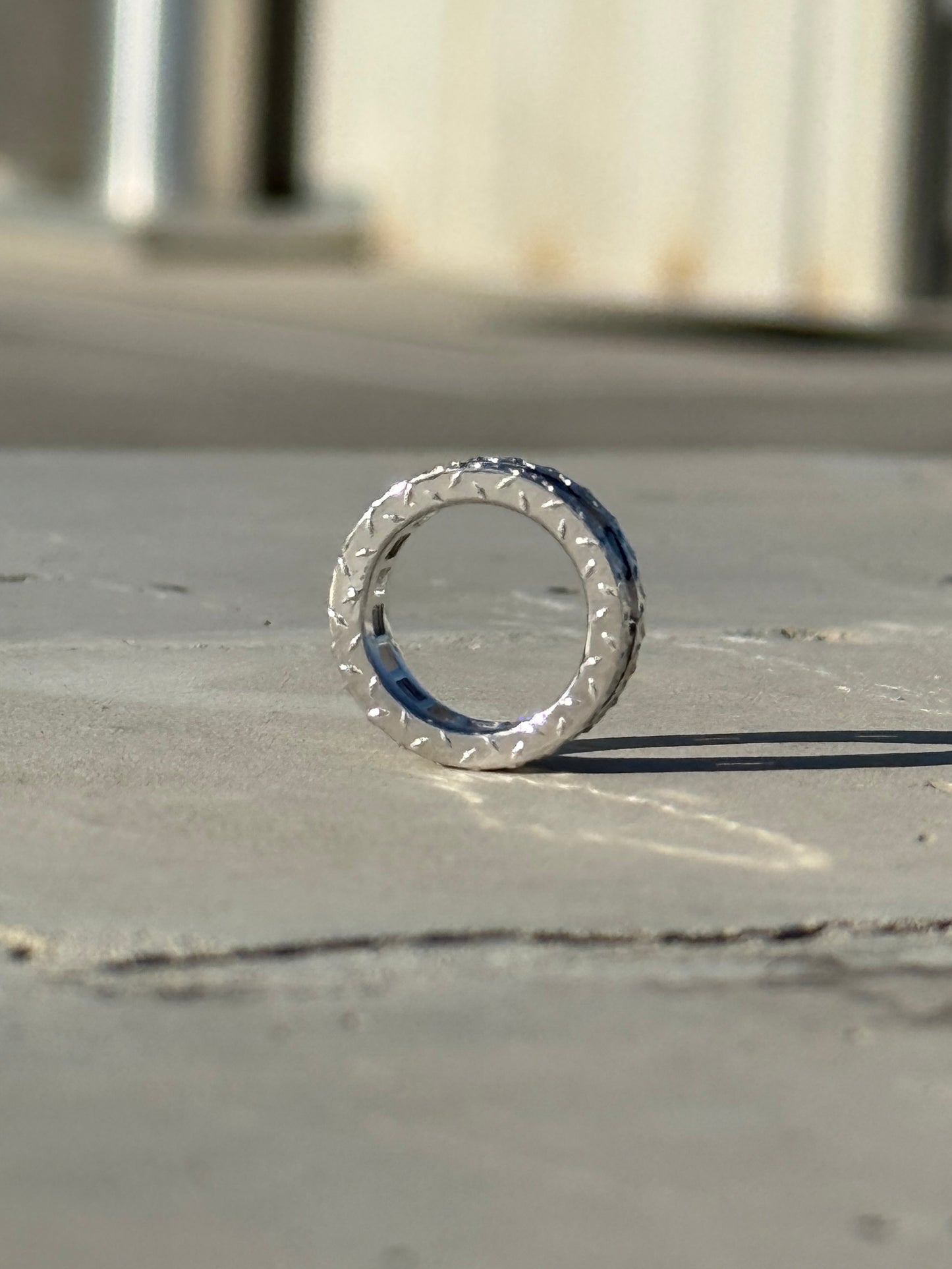 Legacy Tread Ring in Black